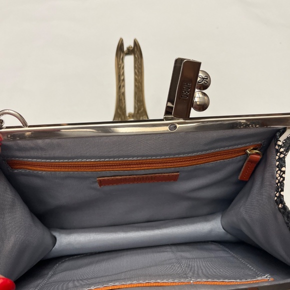 NWT, Hobo 100% Leather, Exotic Pattern, Bag. Black/Cream/Deep Navy. - Picture 13 of 16